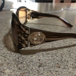 Gucci Sunglasses 