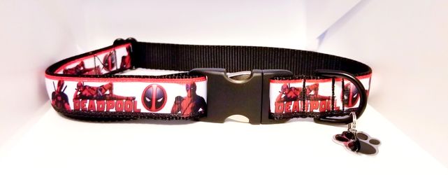 Dead pool Dog Collar