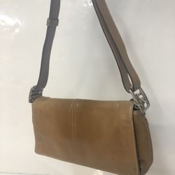 Coach leather small shoulder bag