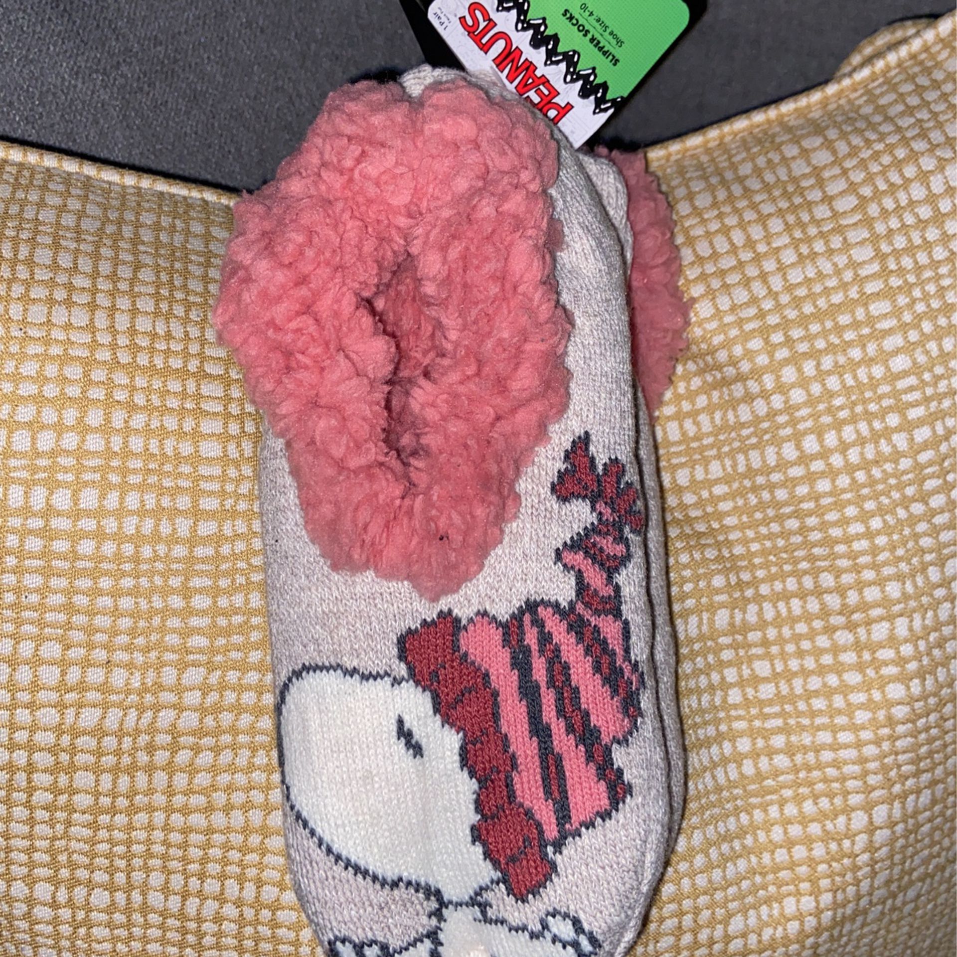 Peanuts Women’s Nonslip Fluffy Fleece Slipper Socks