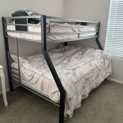 Bunk bed