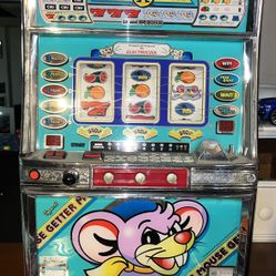 WORKING SLOT MACHINE- Pick up Only 