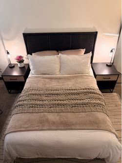 Full Size Bed Frame $100