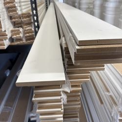 MDF Baseboard Primed 4 1/2 $0.81 Moldura 