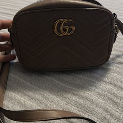 Gucci Crossbody 