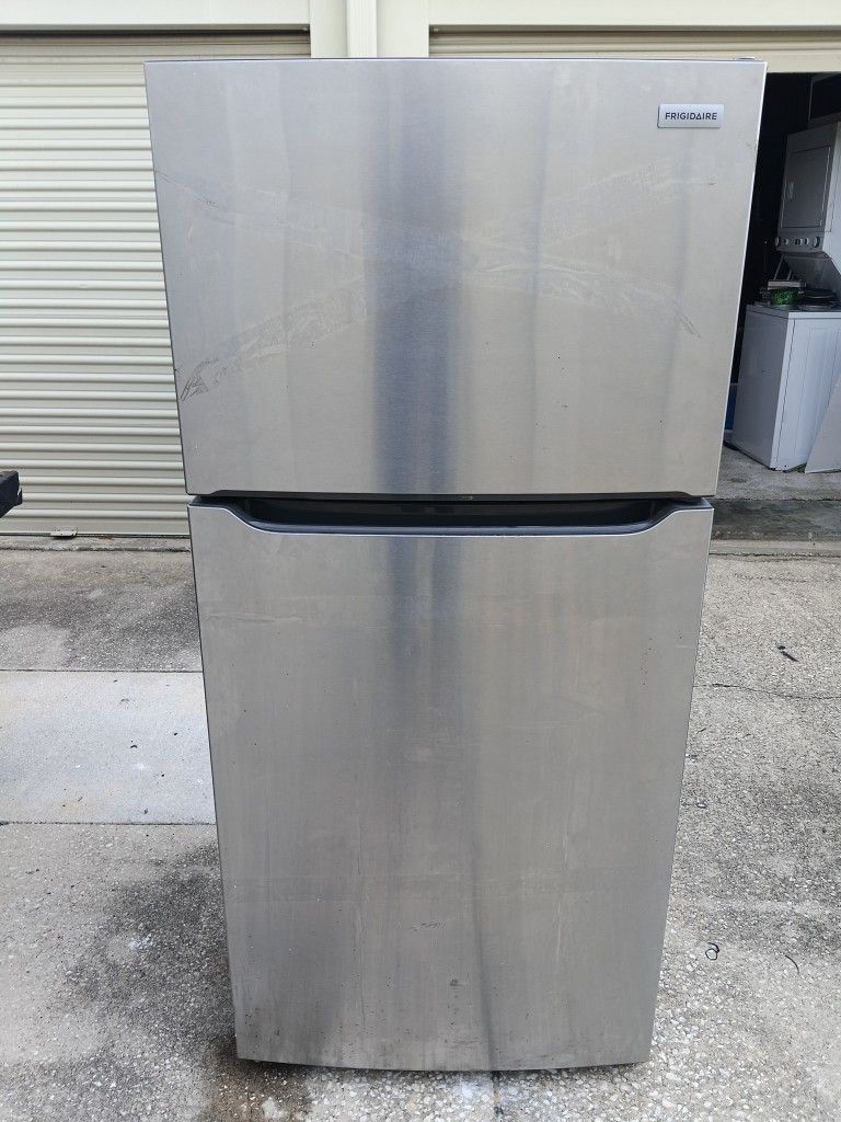 Frigidaire Refrigerator