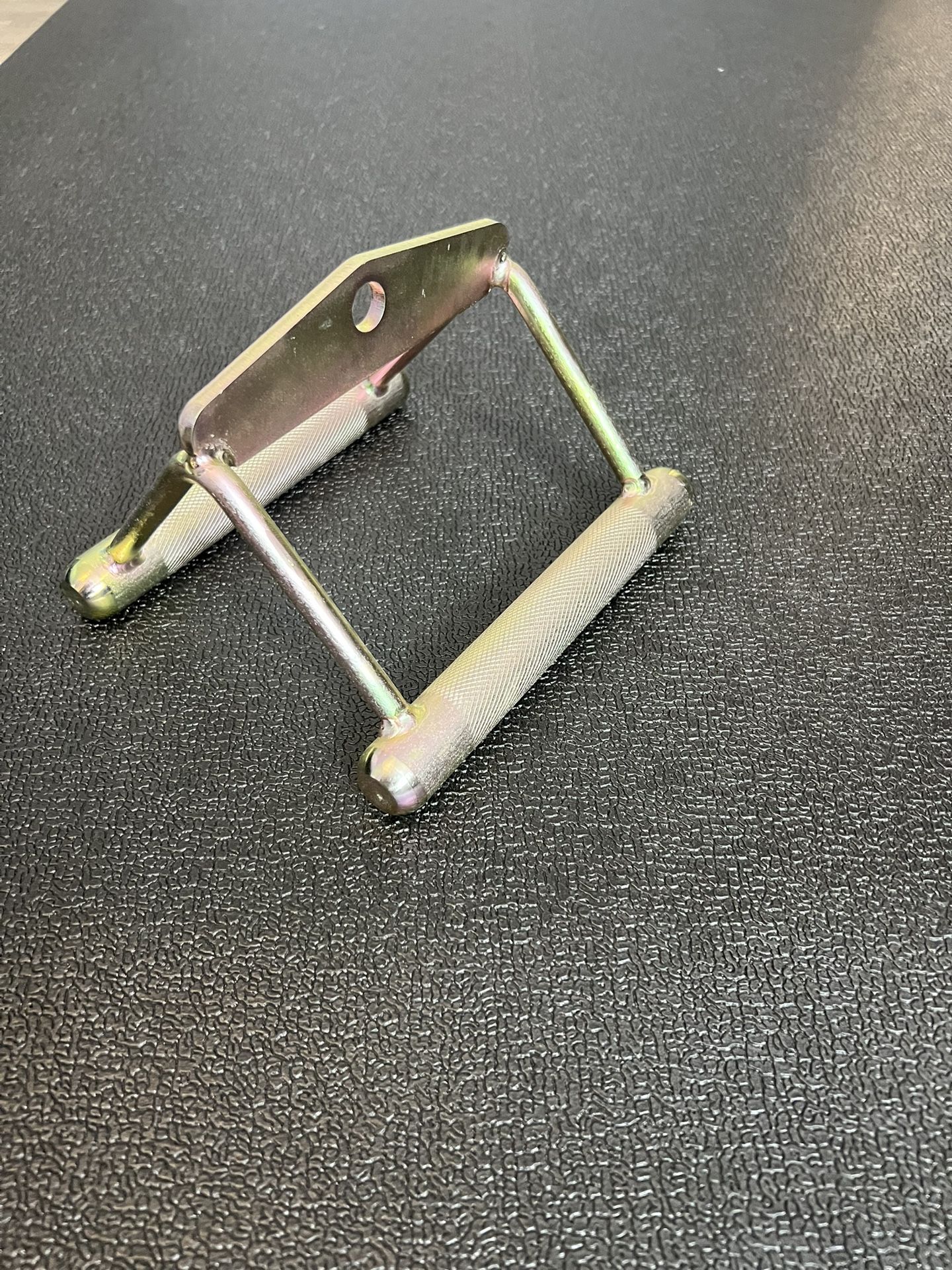 Close Grip Double D Ring Handle For Cable Rows Lat Pull downs 
