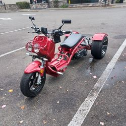 Ice Bear mad dog trike.$2,000