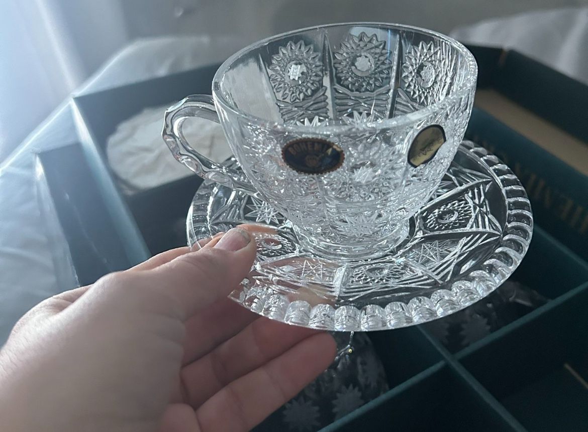 12 Piece Crystal Teacup With Saucers, Six Each