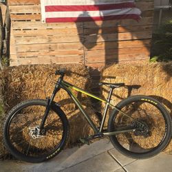 Cannondale Trail Three Mountain Bike 2020