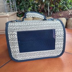 Small Pet Animal Cloth Transport Carrier - Hamster/hedgehog 
