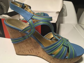 Ivanka Trump HONEY blue/green wedge sandal Size 9