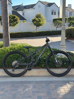 2022 Specialized Stump Jumper Carbon