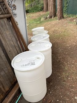 30 Gallon Rain Barrels 19”W X 29”H