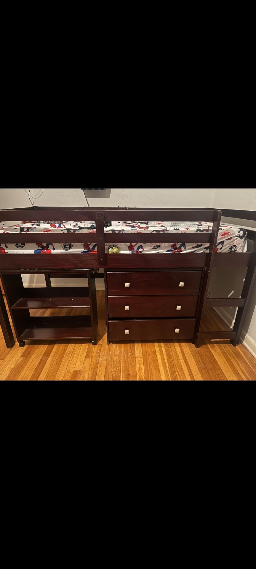 Kids bed