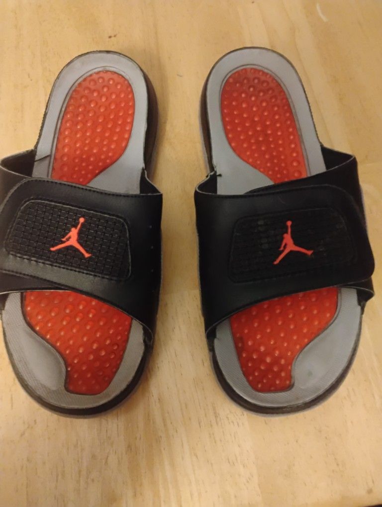 Nike Air Jordan Hydro 4 Bred Slide Black Cement Size 11