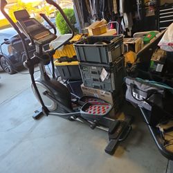 Elliptical exercise equipment