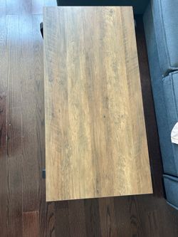 Coffee / Cocktail Table, Oak, 44’’