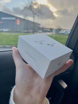 Apple AirPods Pro Sealed Box