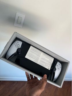 PlayStation Portal for PS5 – Excellent Condition with Original Box