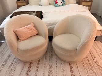 Better homes kids swivel chair