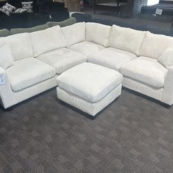 Cream Comfy Modern Sectional W/ Ottoman 