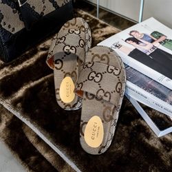 "Gucci GG Rubber Slide Sandals - Size 38/7.5
