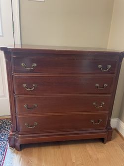 Mahogany Colonial Chest of Drawers- Made in USA