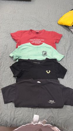 Bundle of 4 Graphic T-Shirts