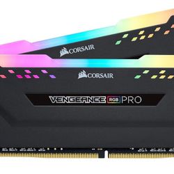 CORSAIR VENGEANCE RGB PRO DDR4 RAM 32GB (2x16GB) 3200MHz  