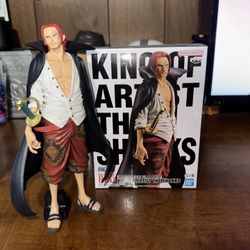 One Piece Shanks Statue 