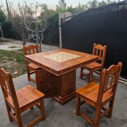 Dinning Table