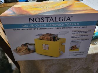 Brand new nostalgia grilled cheese sandwich toaster. (Last one)