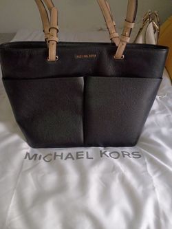 New MICHAEL KORS Purse