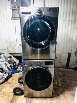 LG Front Load Washer and Dryer Set