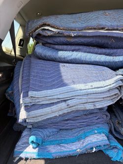Moving blankets furniture