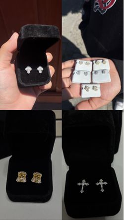 MOissanite earrings