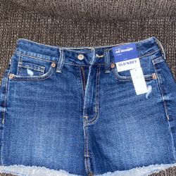 Brand New Pair Of Old Navy Shorts 