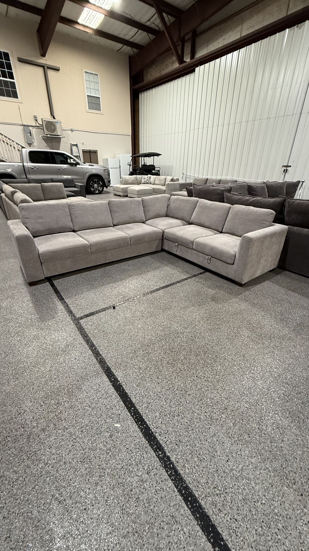 Thomasville Caler Convertible Sleeper Sectional with Storage