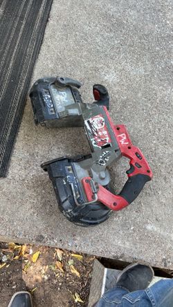 Milwaukee m18 Fuel bandsaw