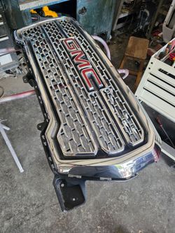2019-21 Gmc Sierra Denali Grille Oem
