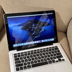 Apple MacBook Pro 13” I5/8GB/256GB SSD $140