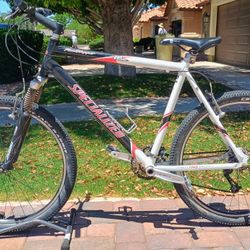 Specialized Rockhopper Comp Mountain Bike 