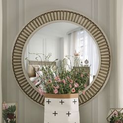 New‼️‼️ Round mirror 