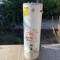 38 Gallon Water Heater