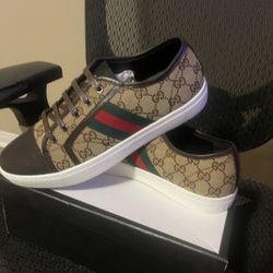 Gucci Shoes