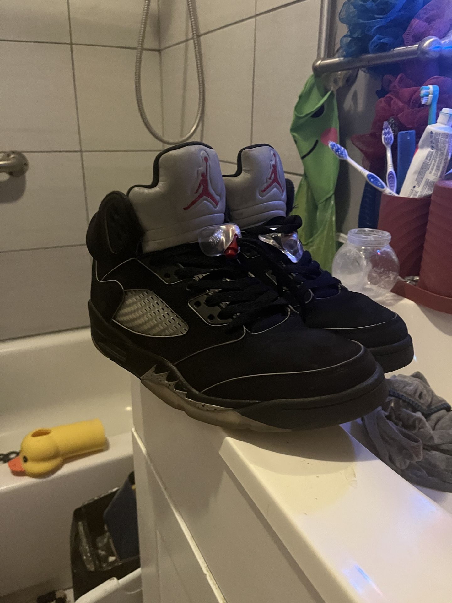 Jordan 5 Metallic