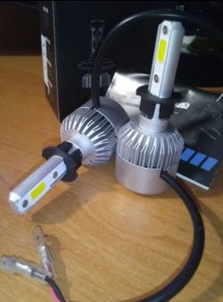 2Pcs Auto LED Headlight bulbs, Fogs, Or Daytime Running *Installation Not Included* *Just Plug & Play* *6 Months Warranty* 6500k 72W 8000LM Luces LED