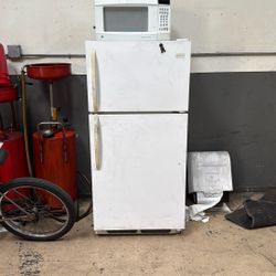 FREE working fridge and microwave