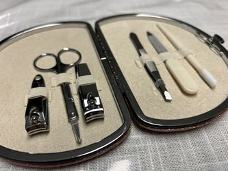 Travel Manicure Pedicure Set Rose Gold Glitter Case